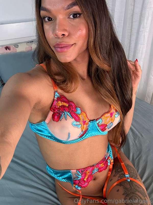 Happy sunday! Today i will send free videos to everyone with..