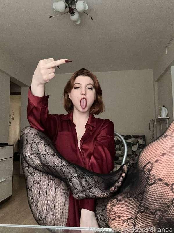 Your money is my money



#fyp #mistress #fetish #redhead #curvy #worship #goon #simp #fishnet #feet