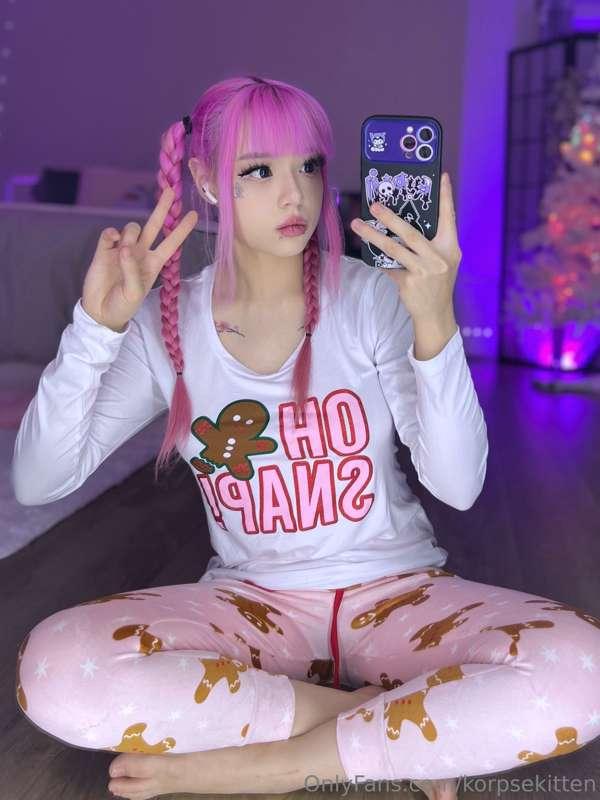korpsekitten image #0