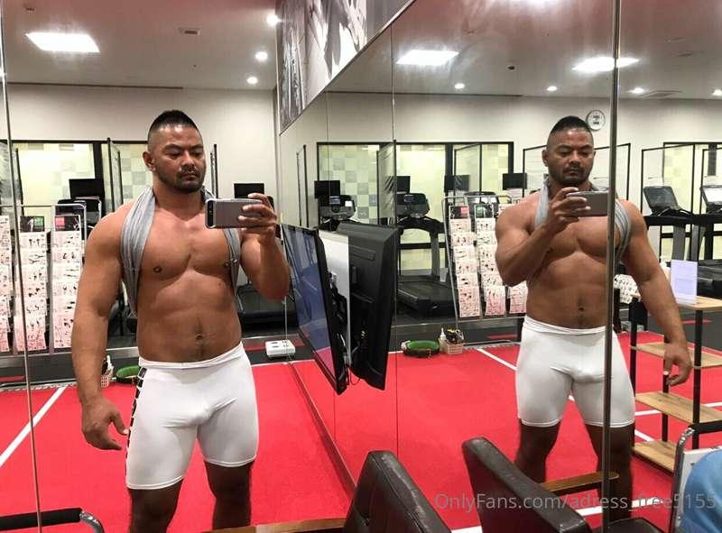 来月、撮影が２つはあるから少しでもトレ頑張らないと💦