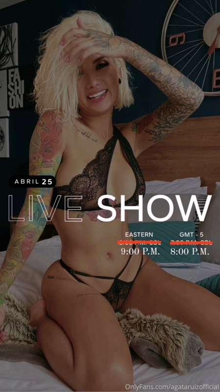 Live Show Tonight at 8:00pm Colombian Time
I'll wear somethi..