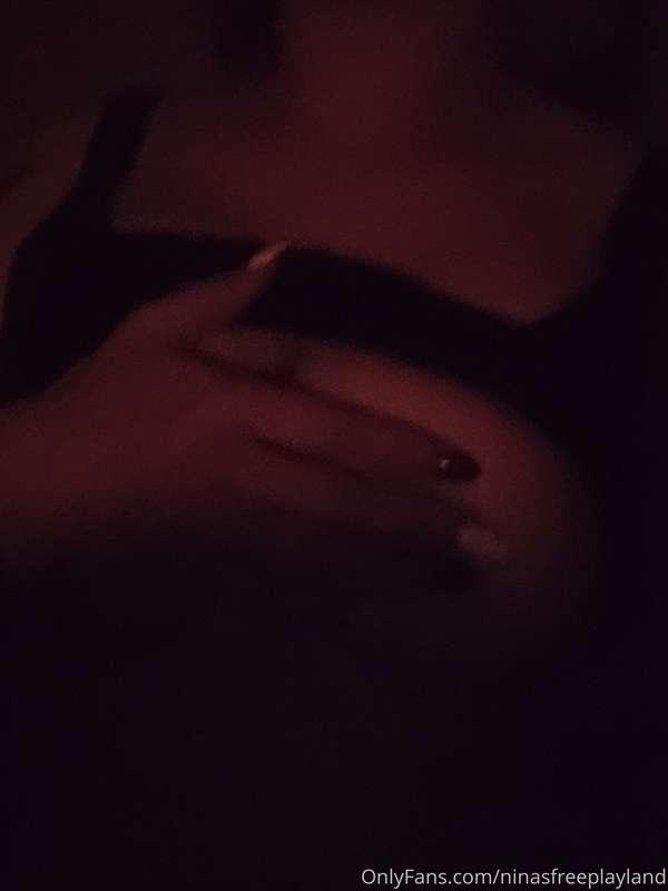 I need my nipples nibbled on 🥵
