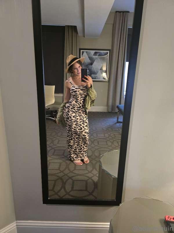 Loving my outfit 🤭😉