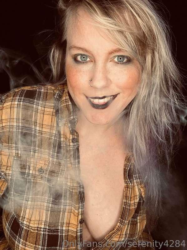 Happy 420 everyone!

Wait…it was yesterday? Whoops! Guess I,..