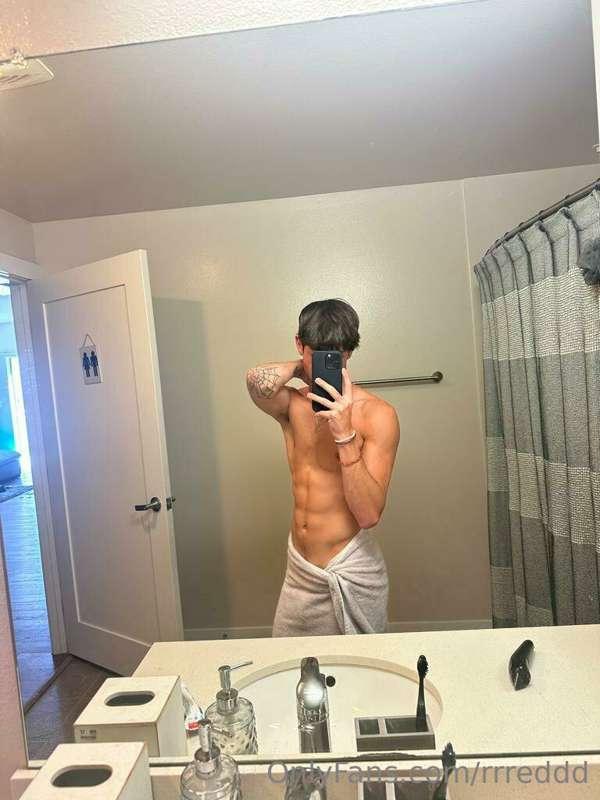 Just hopped out of the shower... WYD?