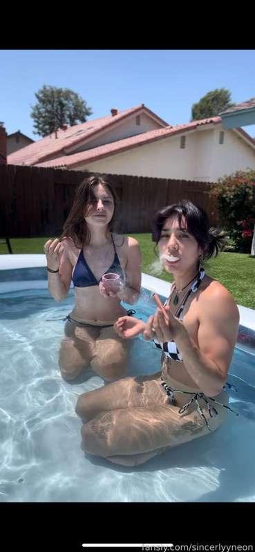 sincerlyyneon image #16