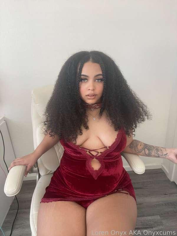 onyxcums image #0