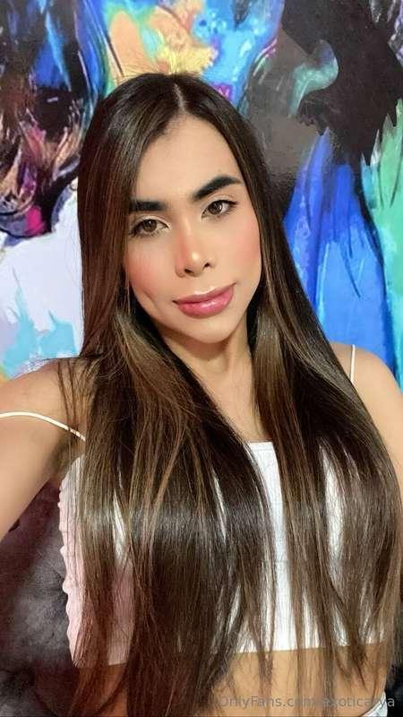 Wanna see more of me? DM ♥️