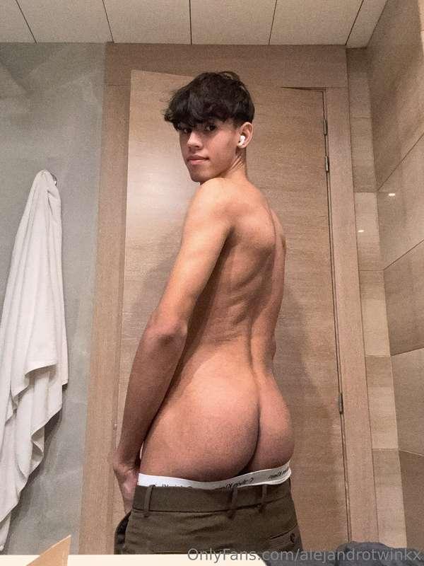 sex with me ? 🙏