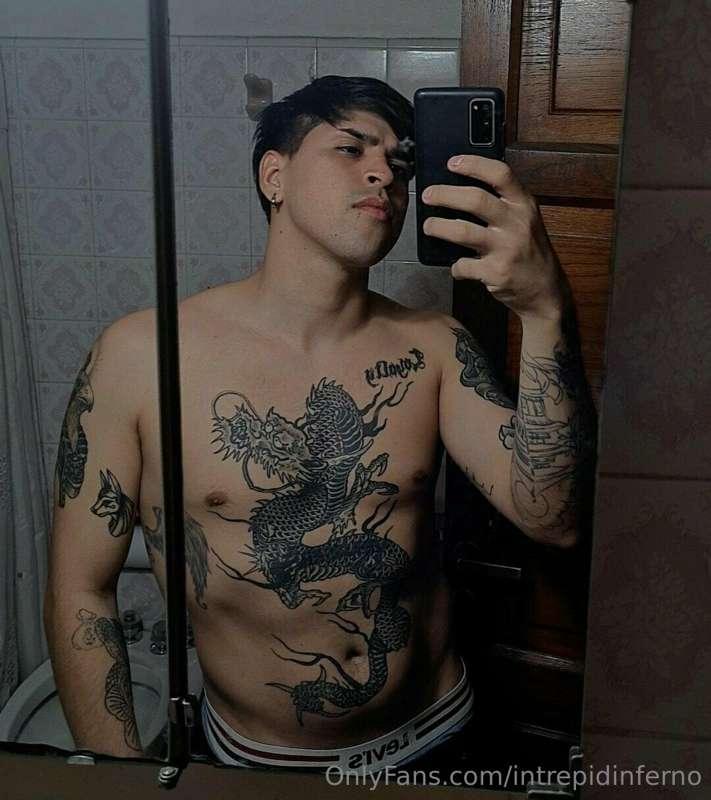 What are you looking at? Do you want more? 🔥