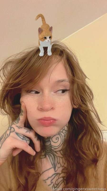 Man, where did my kitten go😊 I turned my back for a couple minutes and he disappeared. Have you seen my kitten around here? 😅


#fyp #skinny  #bisexual #nsfw #nude #petite #natural #body #blowjob #pussy #ass #girl  #redhead #anal #boygirl