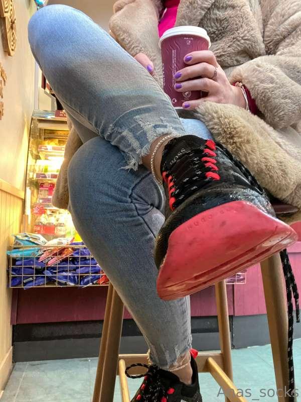 Afternoon coffee ☕️ I know your thinking how stinky these so..