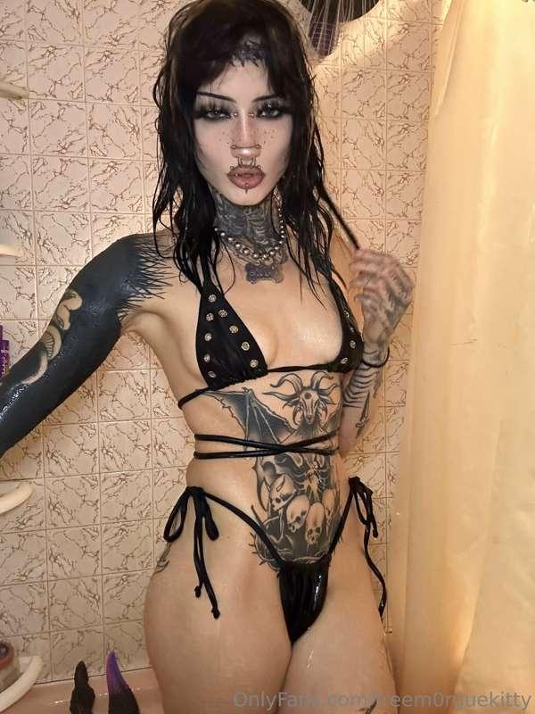 wanna make it even more steamy in here ? xx