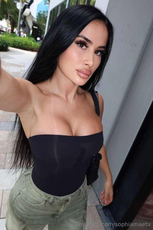 Too sexy to be true