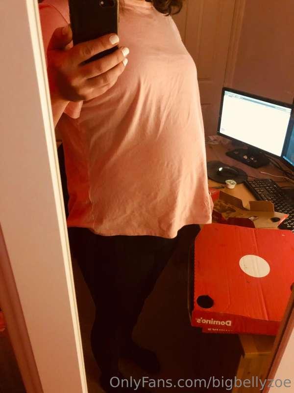 bigbellyzoe image #5