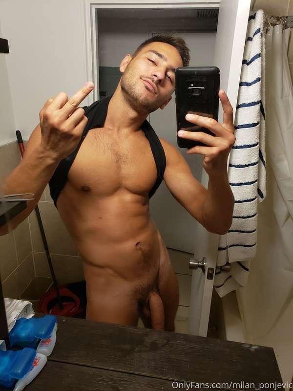 🖕🏼