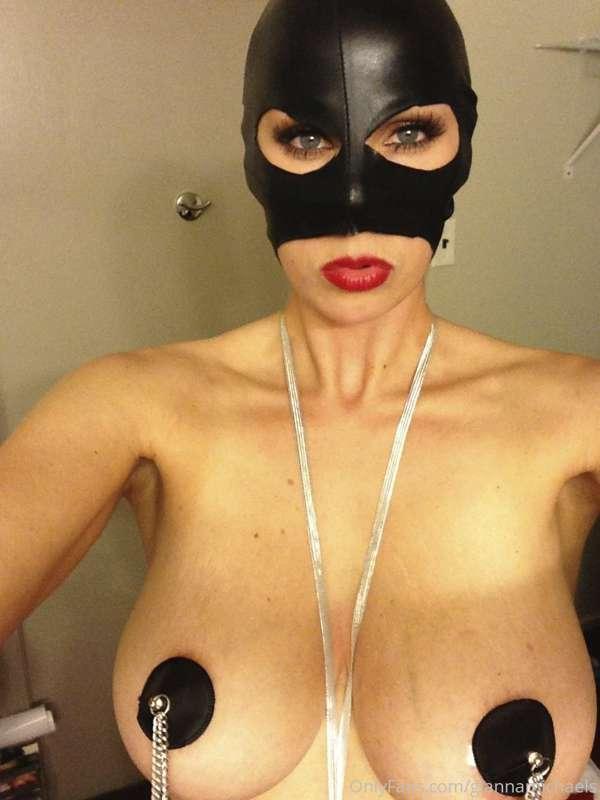 Let's get nasty !! Tip me.. I'm ready!!! Who wants a spankin..