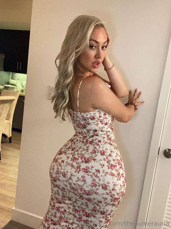 I have brand new content waiting to be yours 👀 DM me about i..