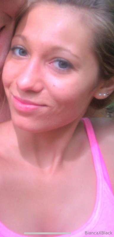 18 year old Bianca, before I had ANYTHING done 🥺🤭🤗