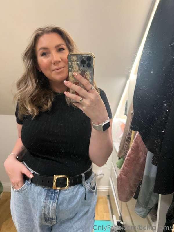 Busy day in London today ✨