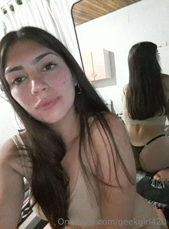 Hello love, would you like to have a hot encounter? CV 5 MIN..