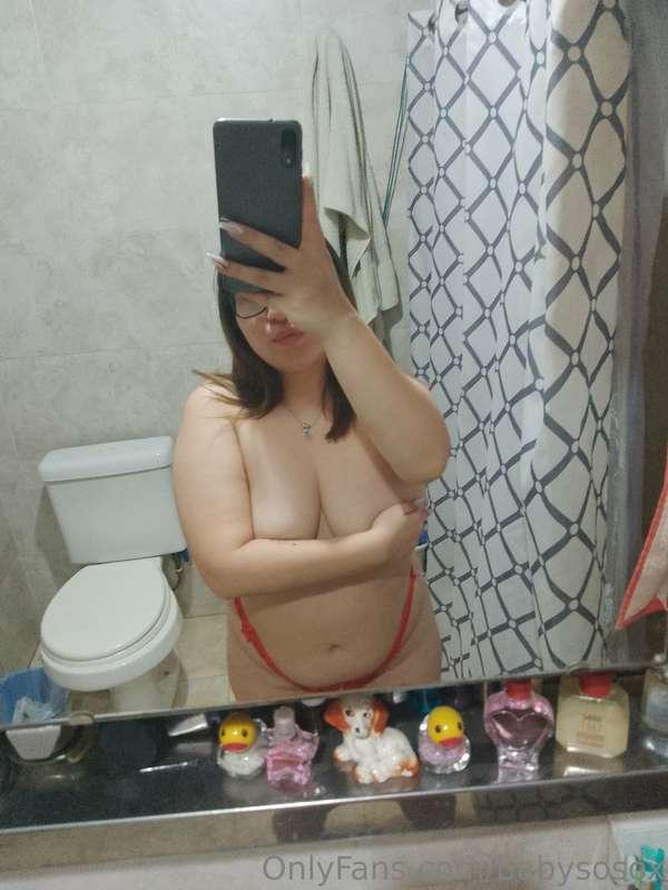 hey baby, do you want to see my boobs? 😏
I leave you a pack ..