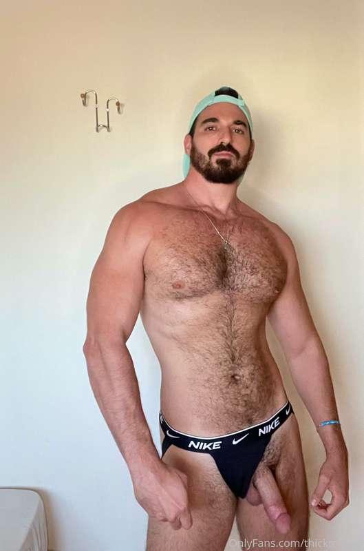 This is how you wear it?
Comment if you are hard right now 😈