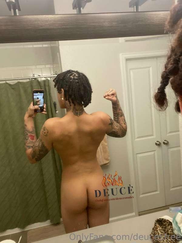 like my backshots?😏