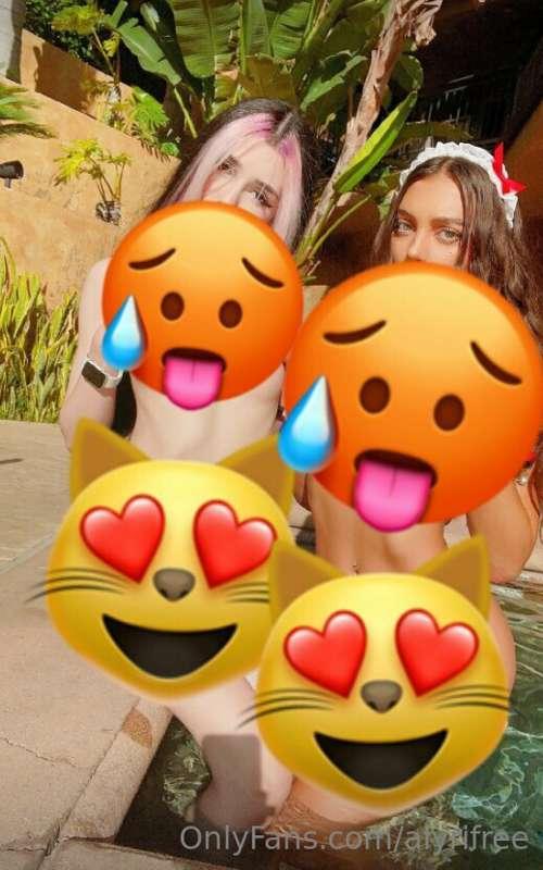 ***Don't Miss This DM*** Double trouble with @hiitssenya 😈 w..