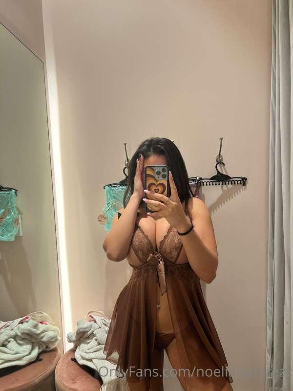 im trying on new lingerie… message me right now if you want ..