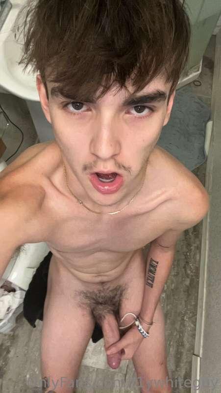 f1ywhiteguy image #1