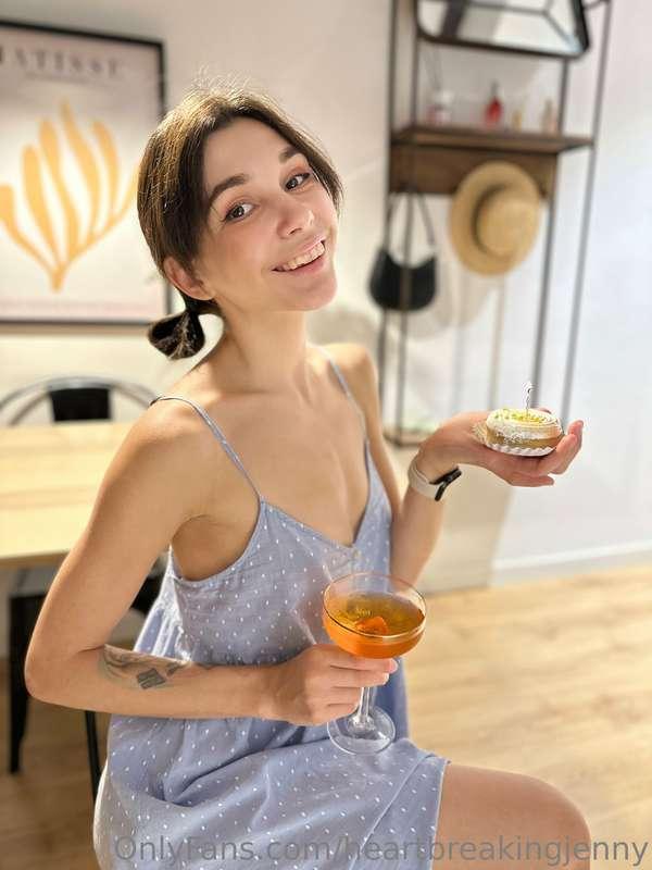 Birthday girl accepts congratulations 🎉 🥳🎂 Show me how much ..