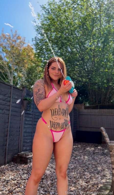 helenrofficial image #1
