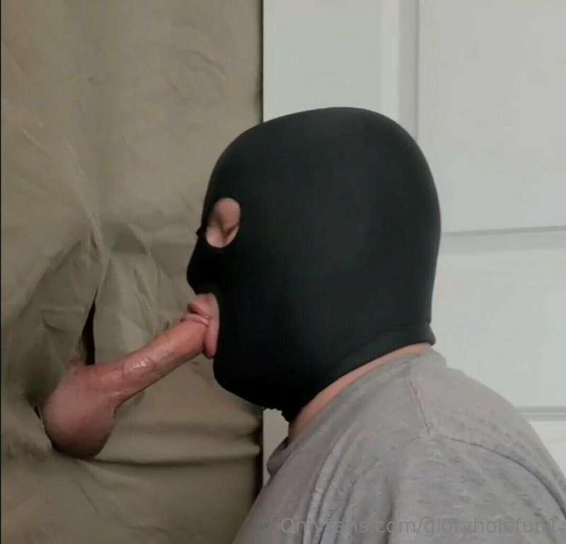 gloryholefun1 image #0