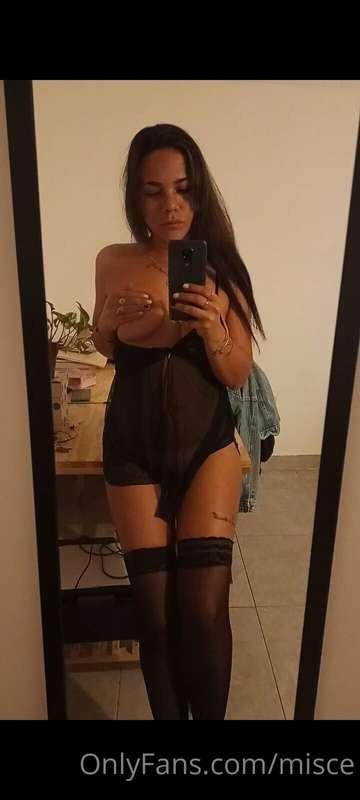 A long masturbation in front of the mirror 🙈😍