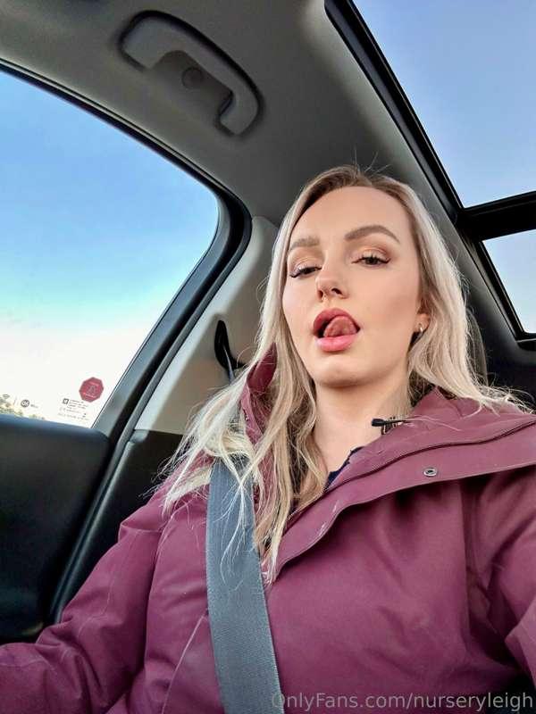 Hello there 😜