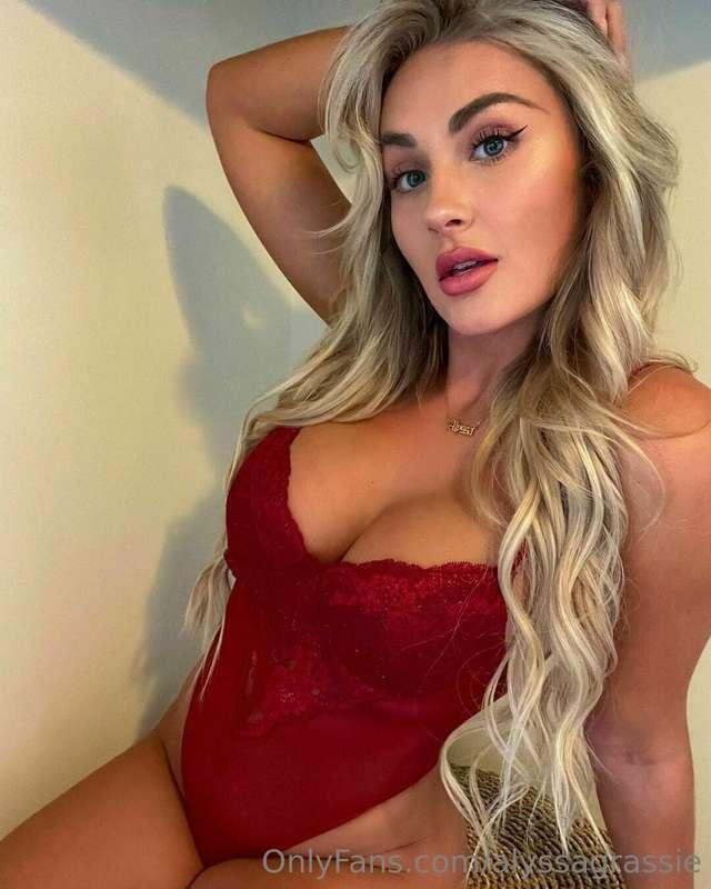 Weekend mood💋 lets have some fun 