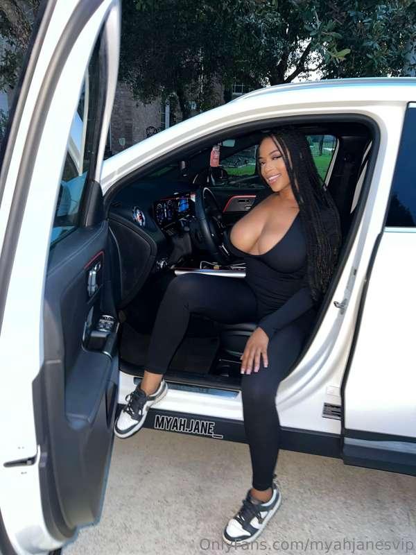 myahjanesvip image #1