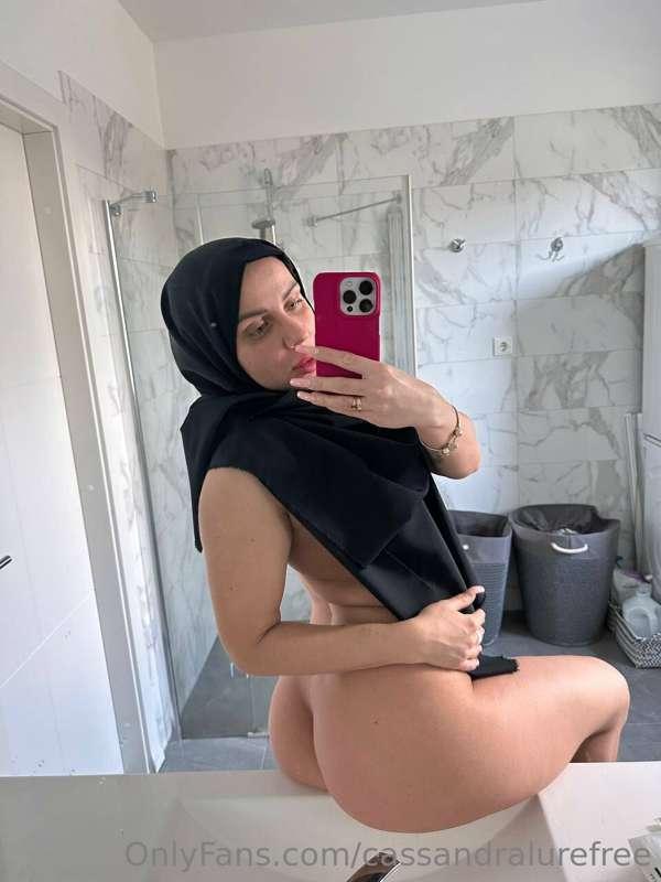 What do you want to do to my ass? Tell me...
@hotinessa
@hot..