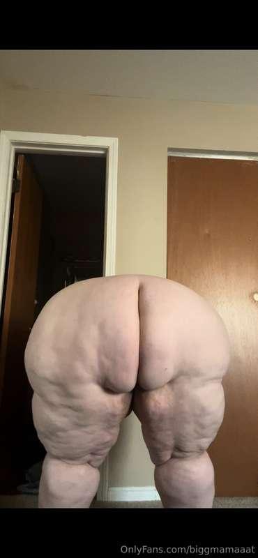 biggmamaaat image #0