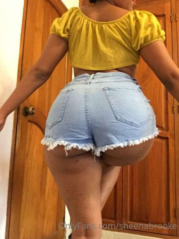 Take a bite of this cake 🍰