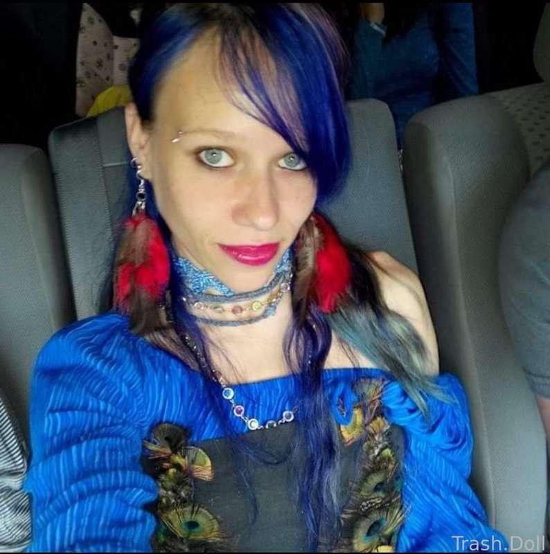 trashdoll image #17