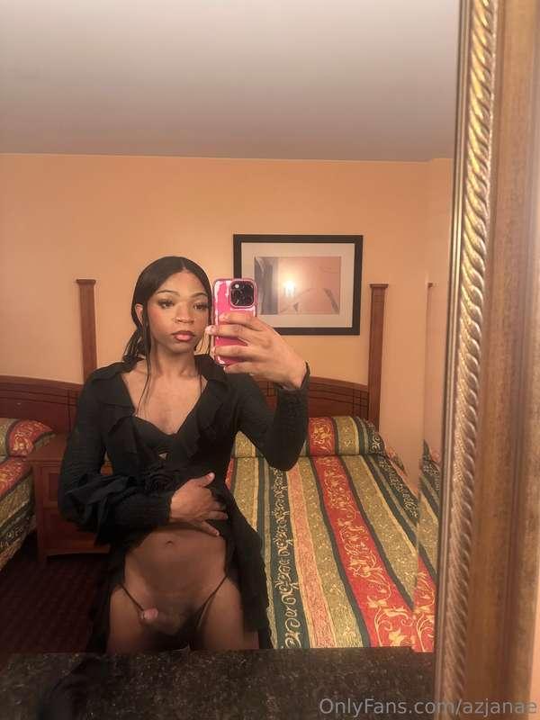 azjanae image #0