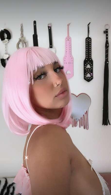 I made this fun lil bundle for you babe, it's called my pink..