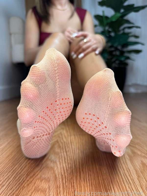 anikaprettyfeet_ image #7