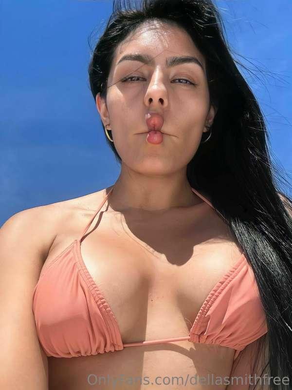 I love this pic, I like that they also know that I'm just a ..