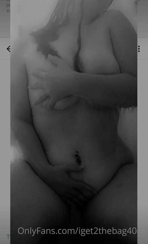 1st ROUND BEST BLACK/WHITE PHOTO!!! Vote for best black/whit..