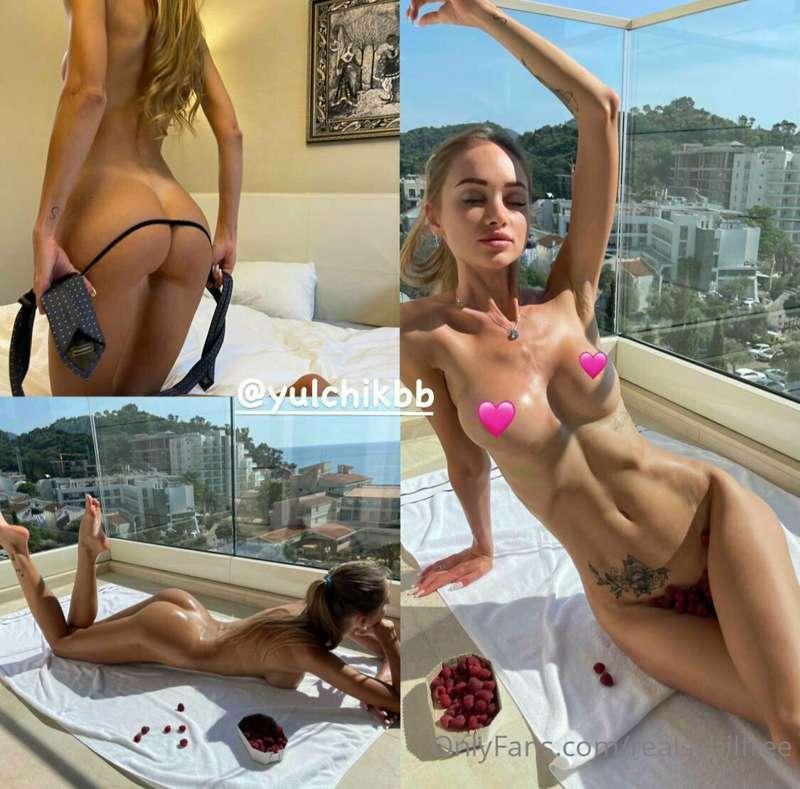 @yulchikbb is showing her hiden treasure 🐱😈 on her onlyfans ..