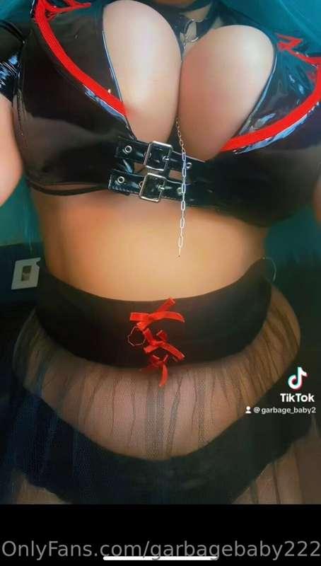 garbagebaby222 image #0