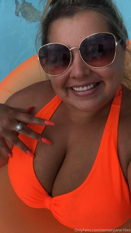 Do you love the orange?🧡